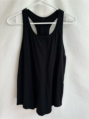 Lululemon Singlet Women’s Black Racerback Tank Top Size: 6